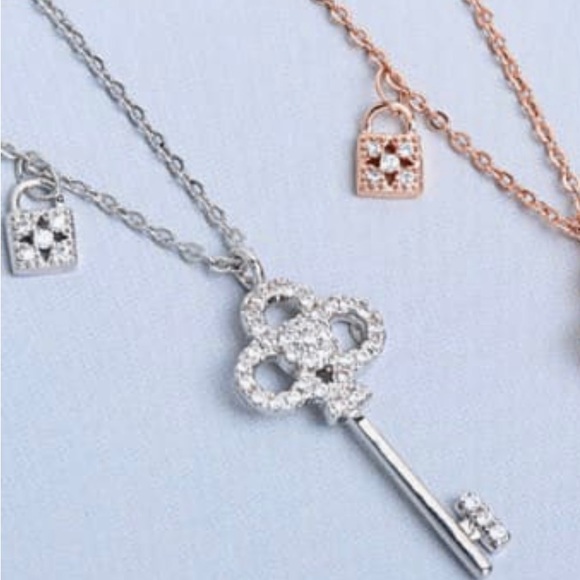 Sterling Silver Lock and Key Necklace - Picture 1 of 2